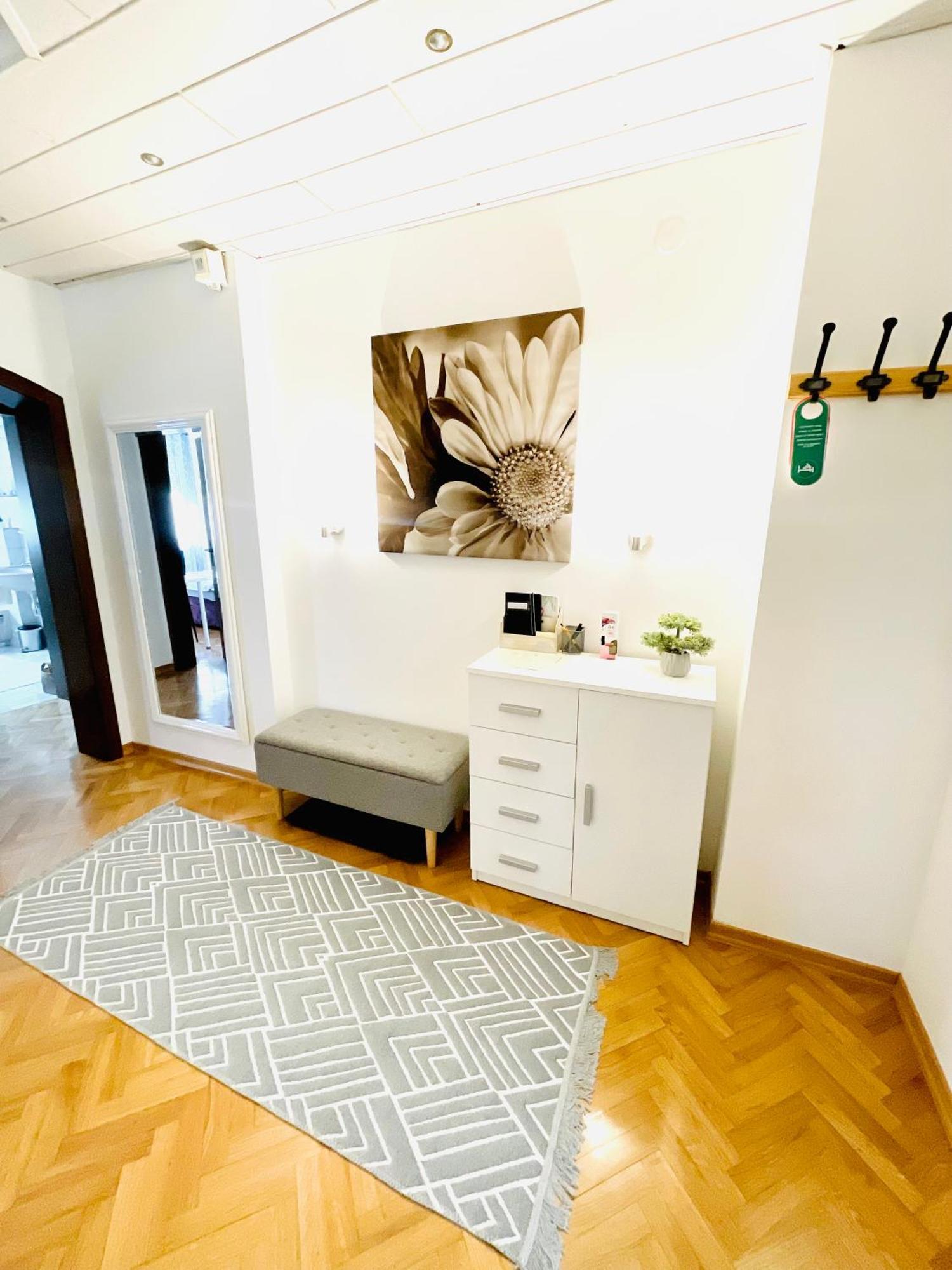 Apartman Bago Deluxe Near Zagreb Airport Velika Gorica Bagian luar foto